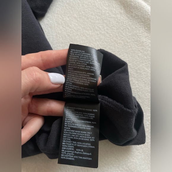 H&M Friends Vintage T Shirt Size M - Picture 8 of 8